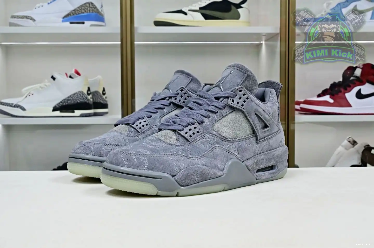 Kimikick Jordan 4 retro kaws Air Jordan 0711